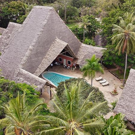 Saffron Garden Malindi Hotel Bagian luar foto